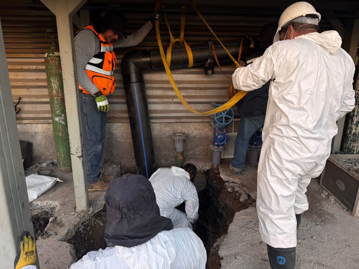 Reparación de tuberías en excavación